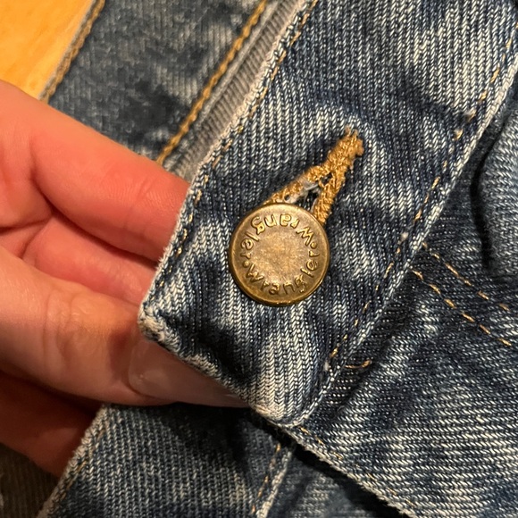 Wrangler’s Men's Straight Fit Denim Jeans - Picture 3 of 5